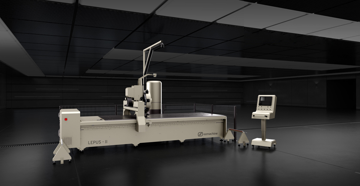 CNC (Computer Numerical Control) alüminyum kompozit panel işleme makineleri, bilgisayar kontrollü sistemler kullanarak alüminyum kompozit paneller üzerinde delme, kesme, frezleme ve gravür işlemleri yapabilen endüstriyel cihazlardır. 3 eksenli makineler, X, Y ve Z eksenlerinde hareket edebilme kabiliyeti sayesinde karmaşık işlemleri yüksek hassasiyetle gerçekleştirebilir.
