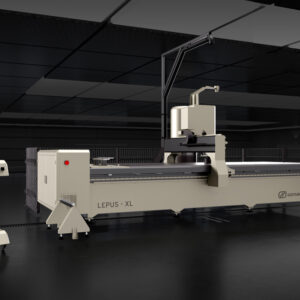 CNC (Computer Numerical Control) alüminyum kompozit panel işleme makineleri, bilgisayar kontrollü sistemler kullanarak alüminyum kompozit paneller üzerinde delme, kesme, frezleme ve gravür işlemleri yapabilen endüstriyel cihazlardır. 3 eksenli makineler, X, Y ve Z eksenlerinde hareket edebilme kabiliyeti sayesinde karmaşık işlemleri yüksek hassasiyetle gerçekleştirebilir.